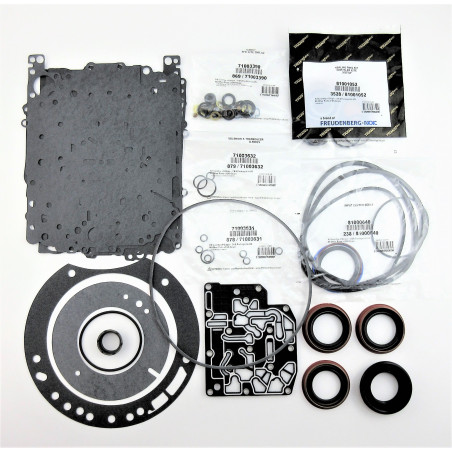 OHK ZESTAW USZCZELNIEŃ BEZ TŁOKÓW 62TE 07+